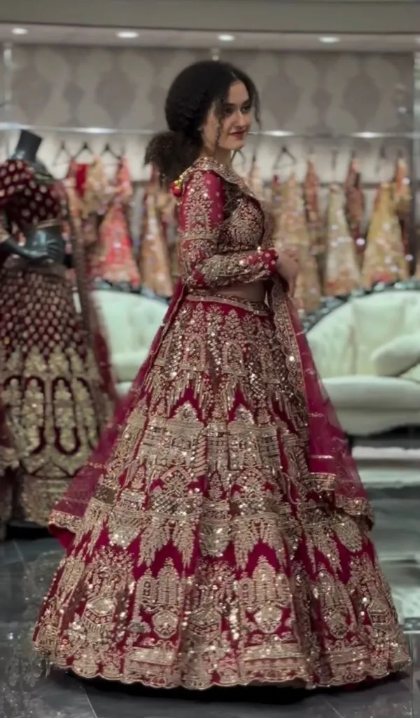 Bridal_Red_Velvet_Embellished_Lehenga_Choli_Set_With_Heavy_Zari_Work