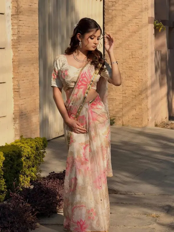 Elegant_Floral_Print_Organza_Saree_With_Embellished_Blouse