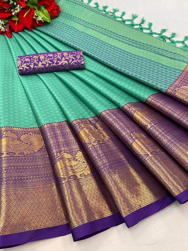 Traditional_South_Indian_Kanjivaram_Silk_Saree_With_Zari_Border_-_Sea_Green_With_Purple_And_Gold