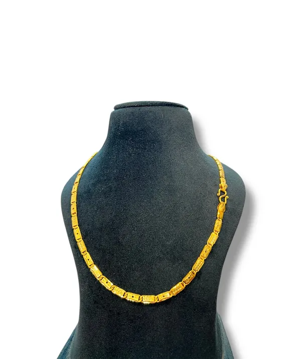 Golden_Alloy_Premium_Chain_For_Men