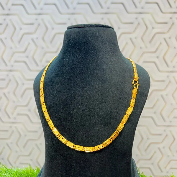 Golden_Alloy_Premium_Chain_For_Men