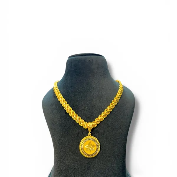 Golden_Alloy_And_Gold_Plated_Premium_Chain_For_Men
