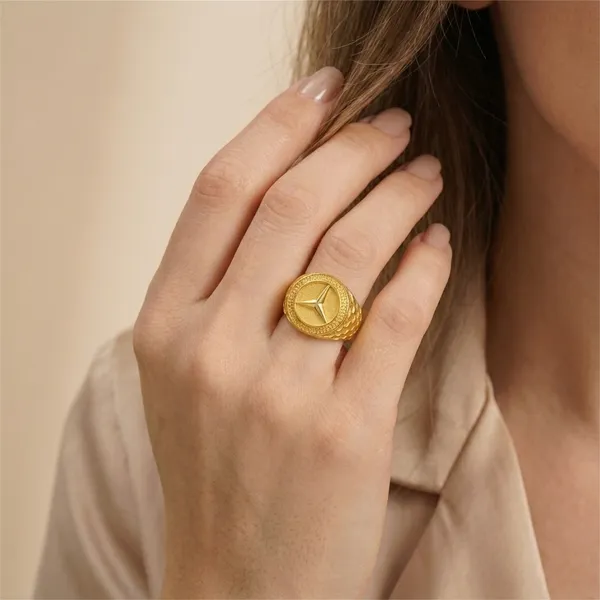 Golden_Alloy_Premium_Ring_With_Chain_For_Men