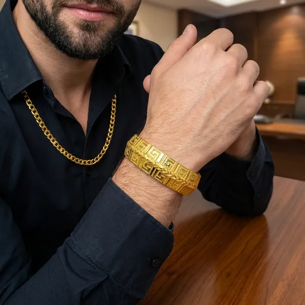 Golden_Alloy_And_Gold_Plated_Premium_Chain_With_Kada_For_Men