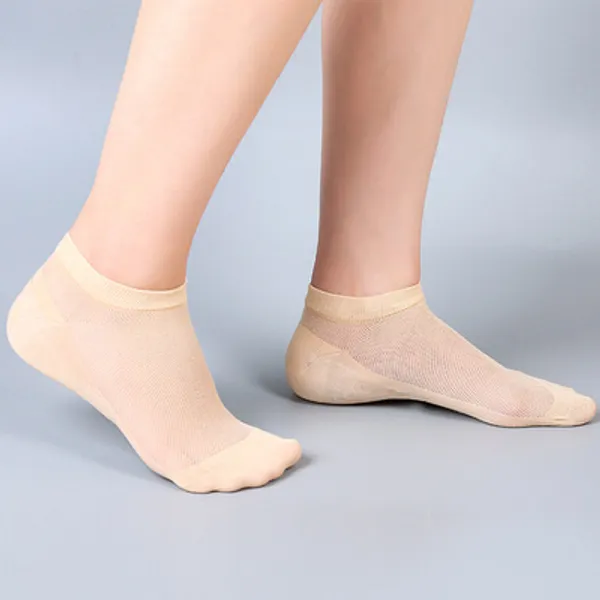 Womens_Invisible_Height_Increasing_Socks
