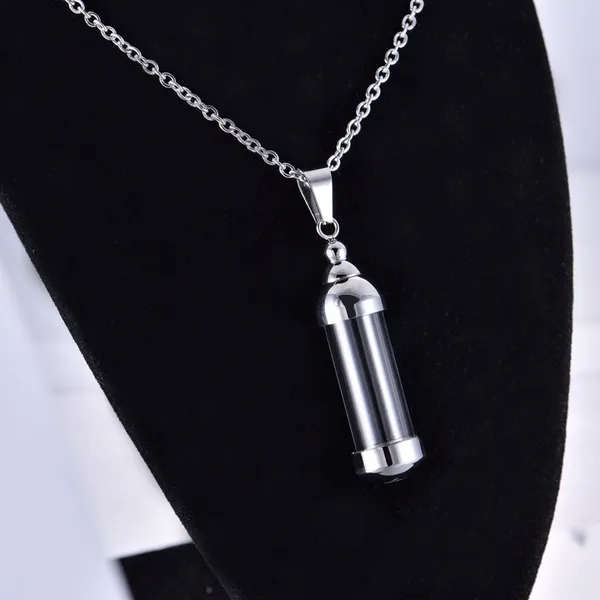 Perfume_Pendant_Necklace_(Stainless_Steel)