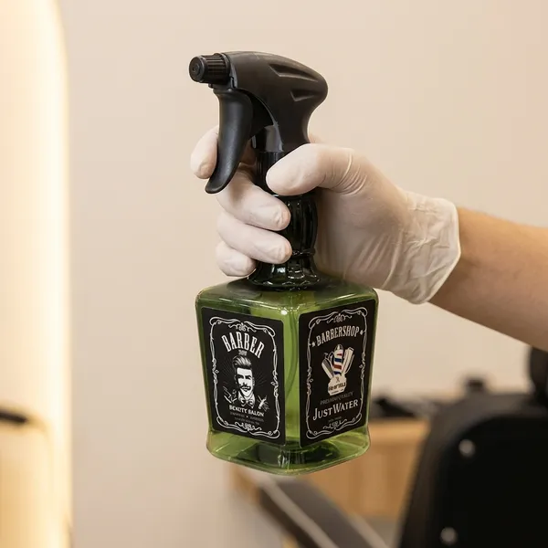 Hair_Spray_Bottle_For_Salon_And_Hairdressing