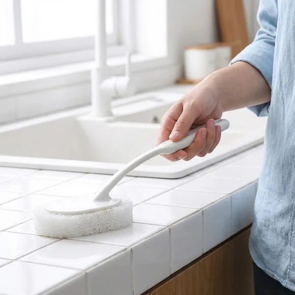 Bathroom_Cleaning_Brush_with_Long_Handle_Sponge
