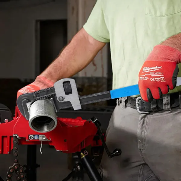 Blue_and_Black_Cast_Iron__And__Steel_Stillson_Type_Pipe_Wrench
