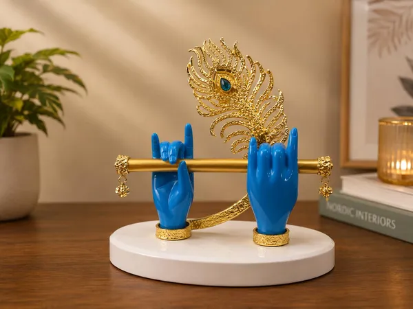 Krishna_Flute_Idol_With_Peacock_Feather