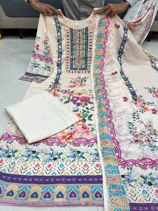 Lilac_Pure_Silk_Handwork_Suit_Set_with_Mirror_Work,_Dupatta_&_Pants