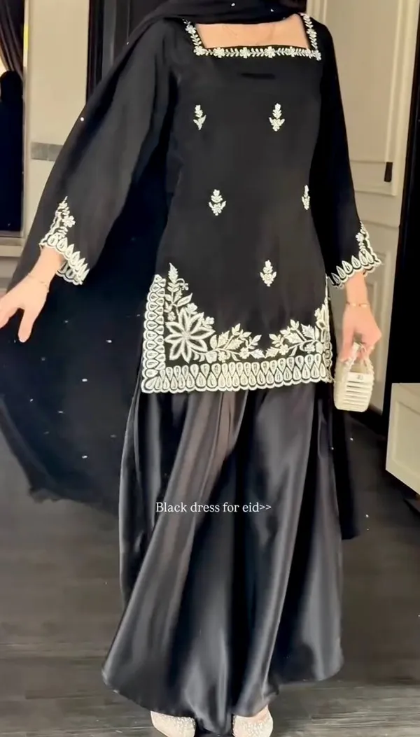 Black_Crepe_Embroidered_Kurti_Palazzo_Set_With_Dupatta_For_Women