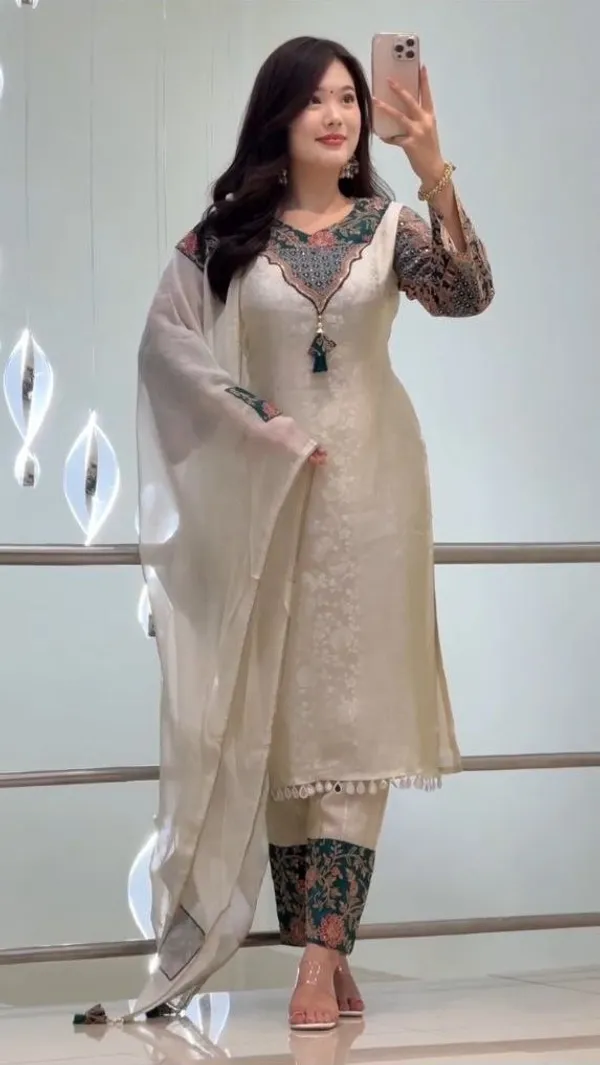 Cream_Banarasi_Woven_Straight_Suit_Set_With_Jacquard_Dupatta_For_Women