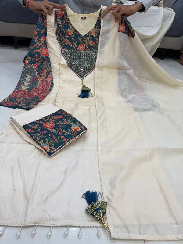 Cream_Banarasi_Woven_Straight_Suit_Set_With_Jacquard_Dupatta_For_Women