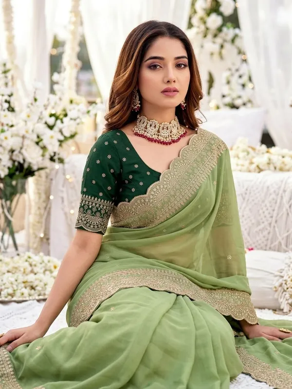 Green_Georgette_Embroidered_Buti_Saree_For_Women