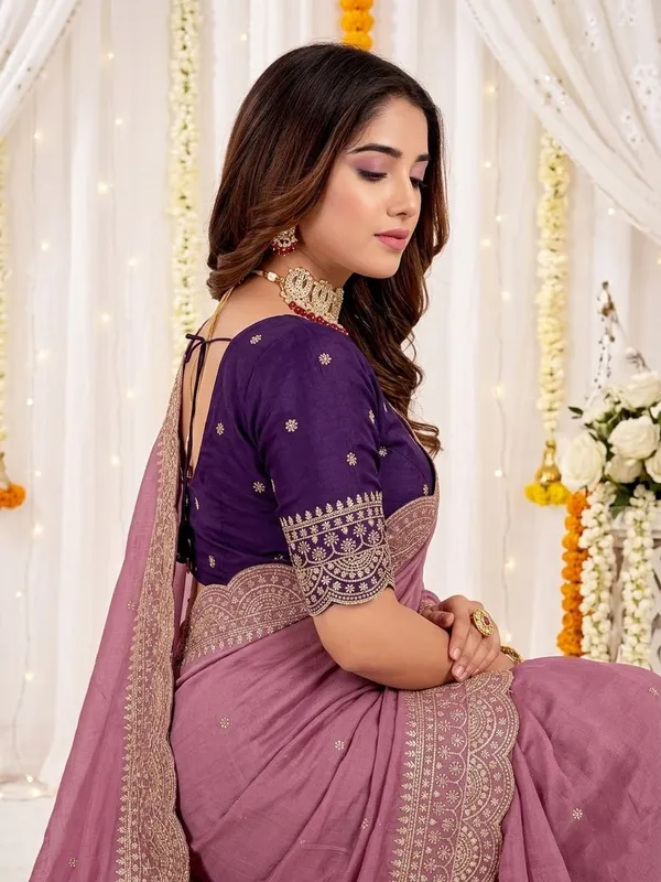 Rose_Pink_Georgette_Embroidered_Buti_Saree_For_Women