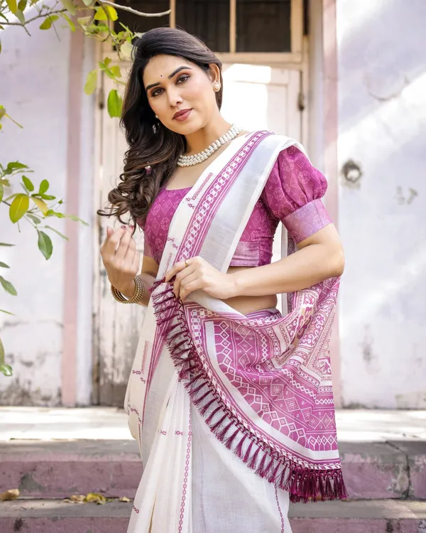 White_Linen_Cotton_Saree_with_Pink_Printed_Border_&_Blouse