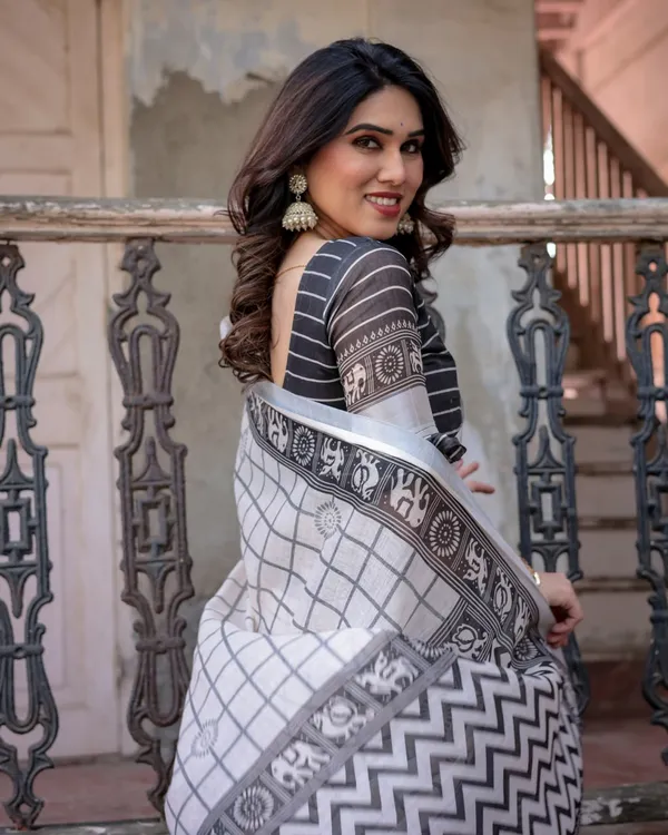 White_&_Grey_Linen_Cotton_Saree_with_Elephant_Border_&_Zigzag_Pallu_|_Handloom_Style