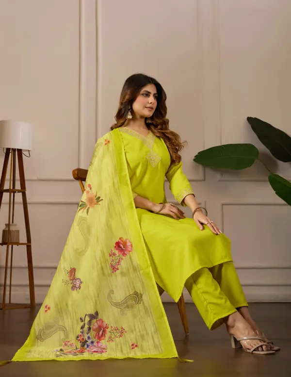 Green_Cotton_Straight_Embroidered_Kurti_Pyjama_Set_With_Dupatta_For_Women