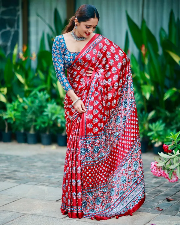 Scarlet_Red_Pure_Modal_Silk_Saree_with_Ajrakh_Inspired_Floral_Print_&_Traditional_Heritage_Pallu