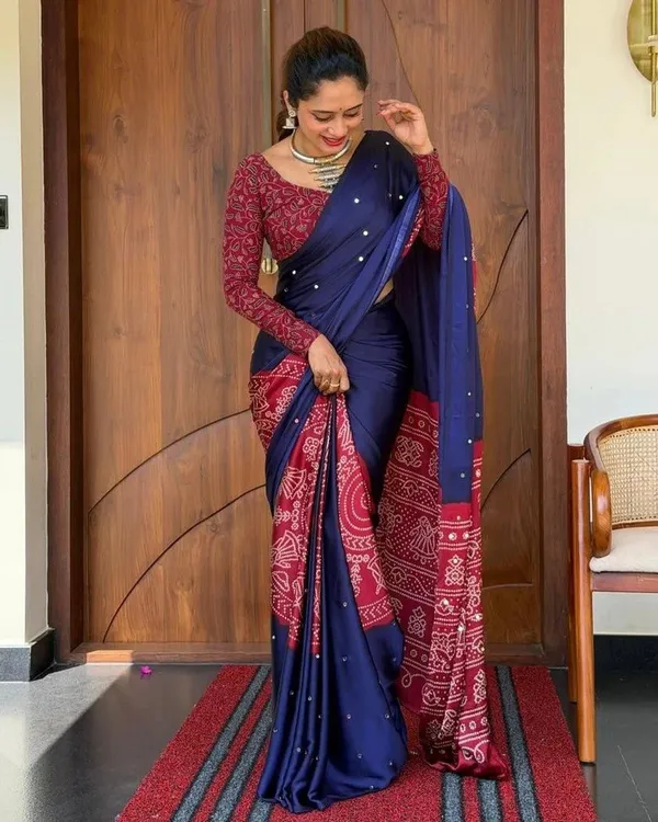 Navy_Blue_Modal_Silk_Folk_Art_Printed_Saree_For_Women