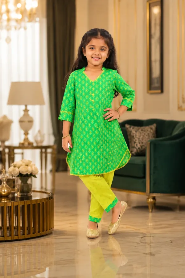 Green_And_Yellow_Cotton_Polka_Dot_Kurta_Set_For_Girls