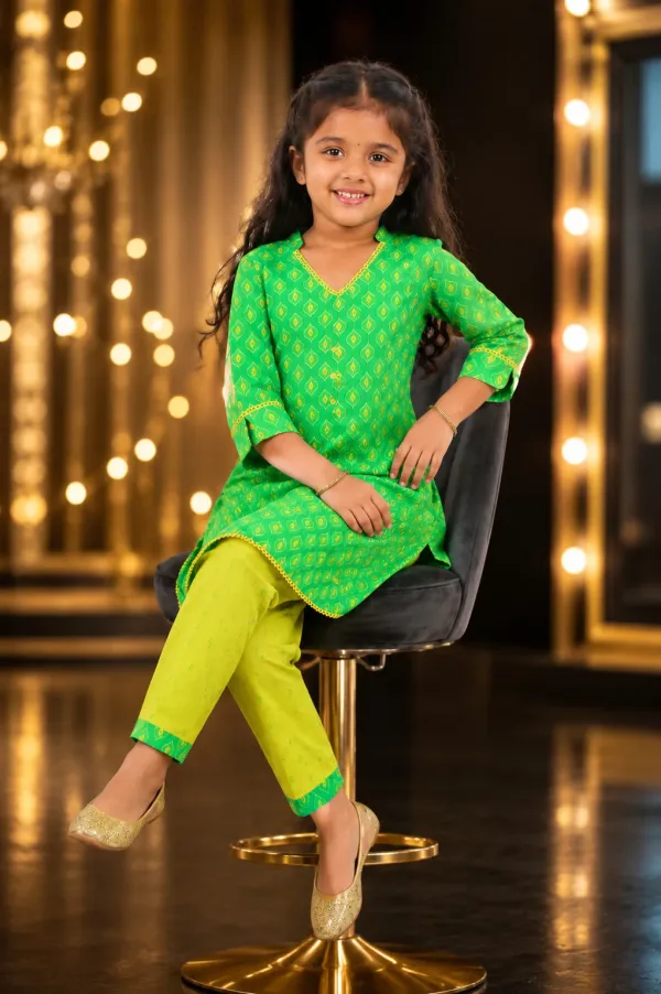 Green_And_Yellow_Cotton_Polka_Dot_Kurta_Set_For_Girls