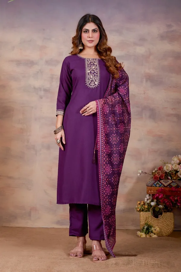 Women_Ethnic_Embroidered_Thread_Work_Kurta_with_Trousers_&_Dupatta