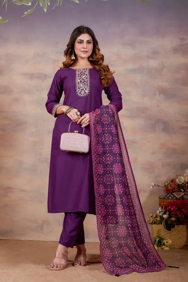 Women_Ethnic_Embroidered_Thread_Work_Kurta_with_Trousers_&_Dupatta
