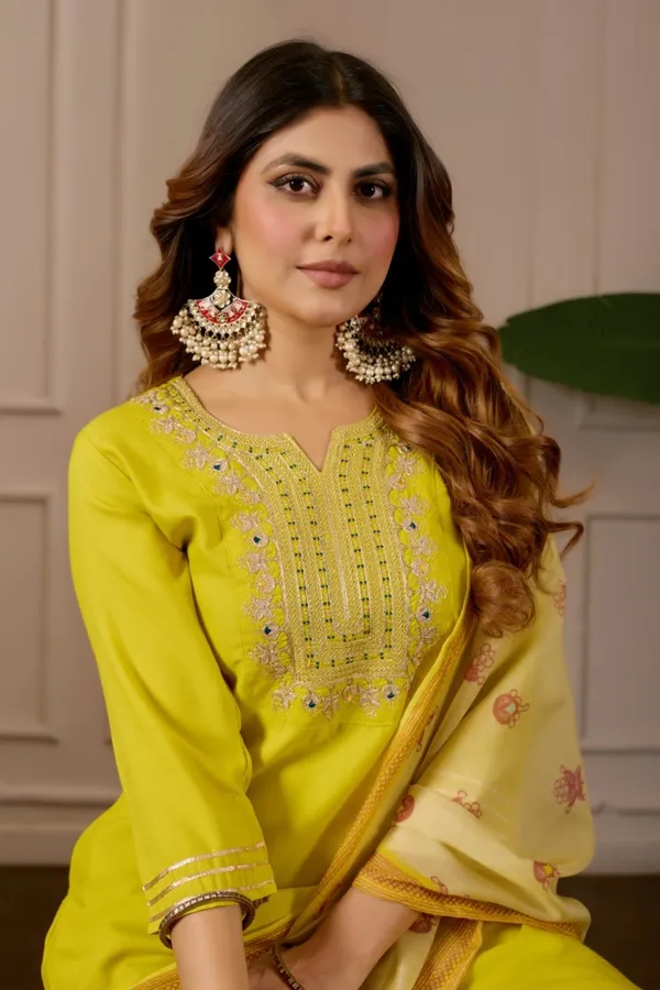 Women's_Embroidered_Kurta_Set_with_Printed_Dupatta,_3_Piece_Suit