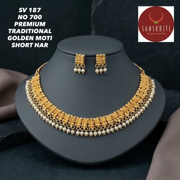 Gold_Micro_Polish_Moti_Short_Haar_Necklace_Set_For_Women