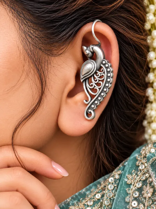 NAVRATRI_SPECIAL_BEAUTIFUL_LIGHT_WEIGHT_SILVERLOOKLIKE_LIGHT_WEIGHT_EARCUFF