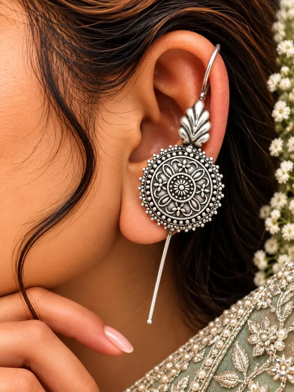Navratri_Special-BEAUTIFUL_LIGHT_WEIGHT_SILVERLOOKLIKE_LIGHT_WEIGHT_EARCUFF