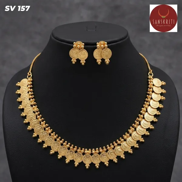Gold_Micro_Polish_Coin_Motif_Traditional_Short_Har_Necklace_Set_For_Women