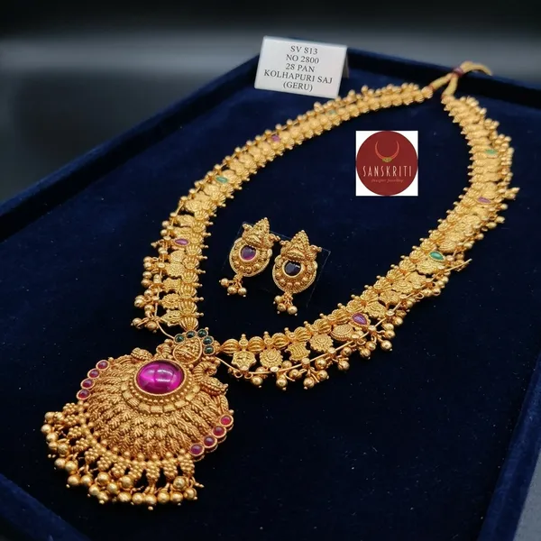 Gold_Kolhapuri_Saaj_Gemstone_Long_Necklace_Set_For_Women
