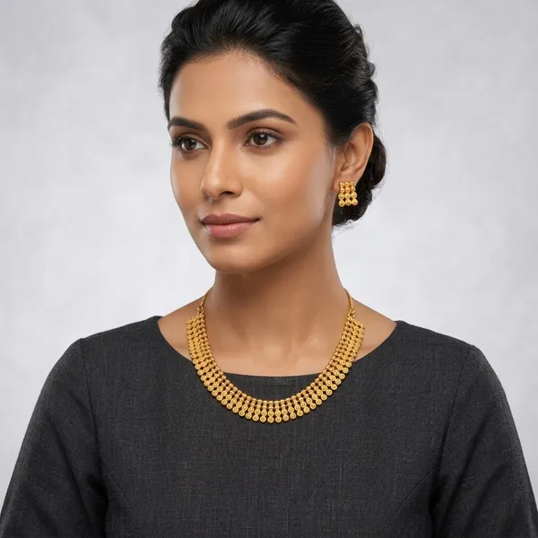 Gold_Micro_Polish_Coin_Motif_Short_Haar_Necklace_Set_With_Earrings_For_Women