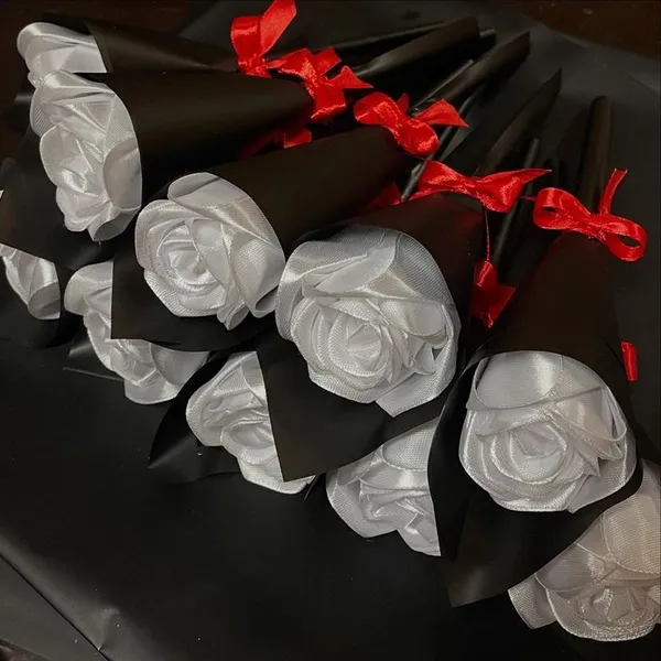 Decorative_Ribbon_Roses_-_Black_And_Red/White_Satin_Flower_Bouquet_Pack_Of_12