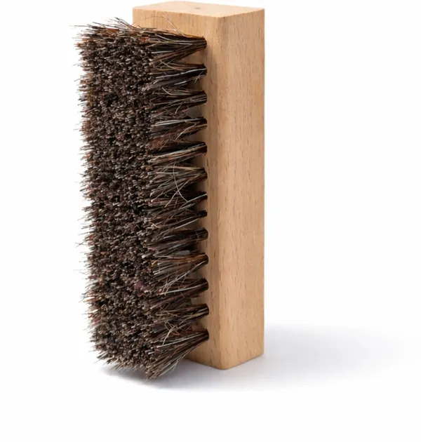 Care_Elementos_Premium_Natural_Horse_Hair_Brush