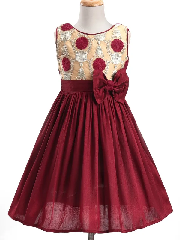 Phlox_Design_V_Neck_Party_Dress_Maroon