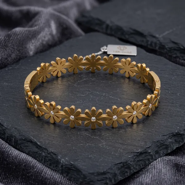 Floral_Bloom_Anti_Tarnish_Crystal_Embedded_Kada_Bracelet