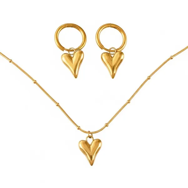 Heart-Themed_Pendant_Set_With_Dangle_Earrings