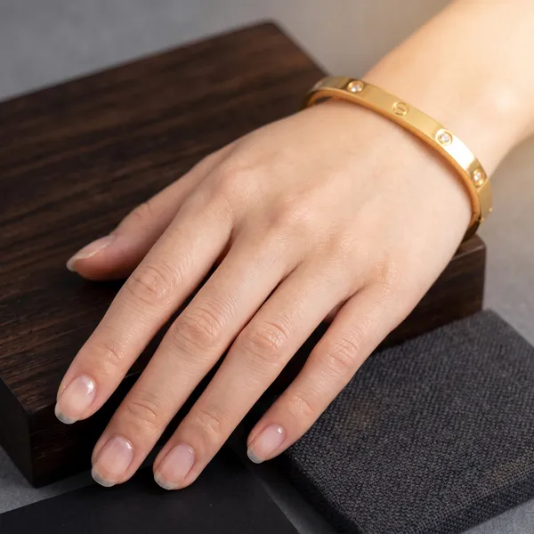 Geometric_Gold_Plated_Soft-Rectangular_Bangle_Kada_with_Solitaire_Accents