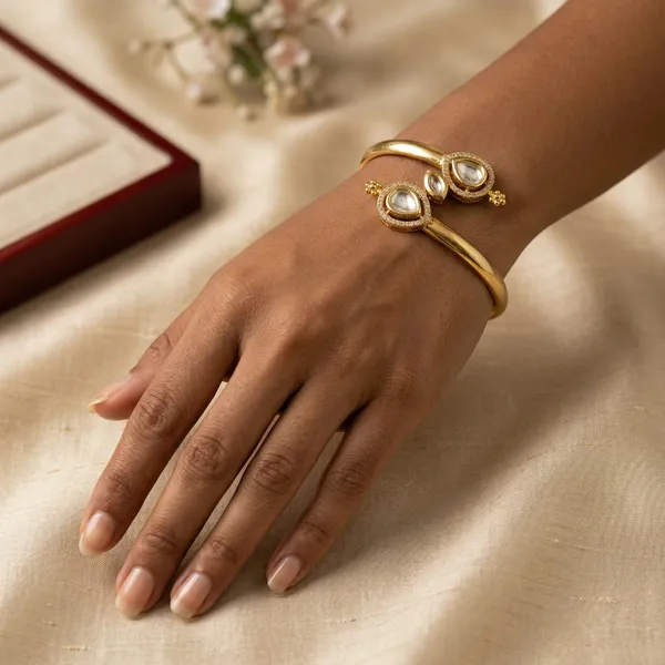 Gold_Plated_Antique_Kundan_Style_Cuff_Bangle_For_Women