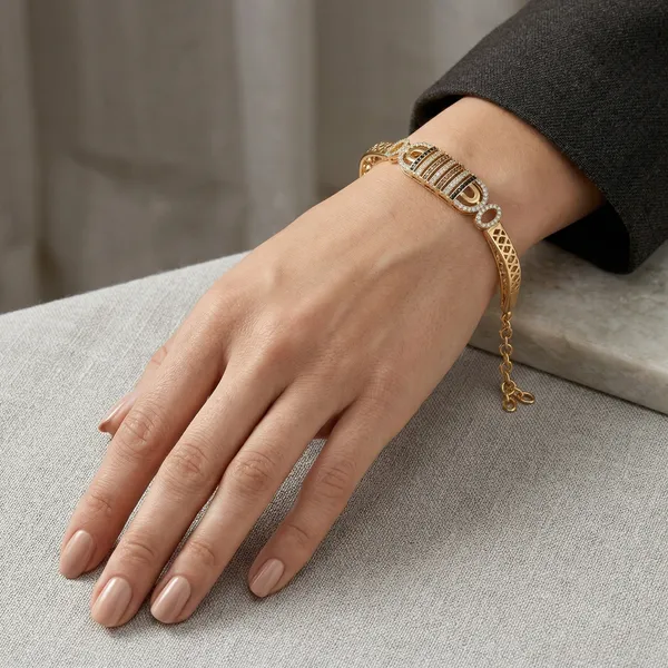 Gold_Plated_Antique_Charm_Bracelet_For_Women