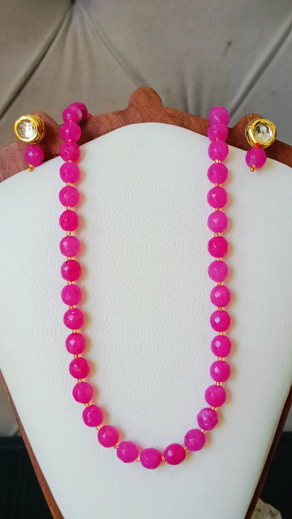 Bright_Pink_Onyx_Beads_With_Earrings