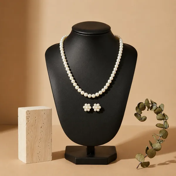 Classic_Pearl_Necklace_And_Earring_Set