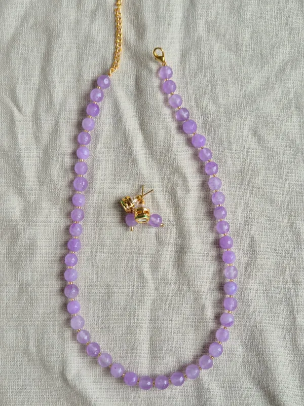 Onyx_Delicate_Lavender_Bead_Necklace_&_Earring_Set