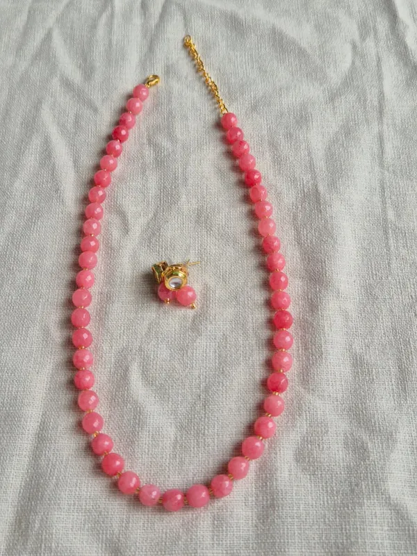 Onyx_Delicate_Pink_Bead_Necklace_&_Earring_Set