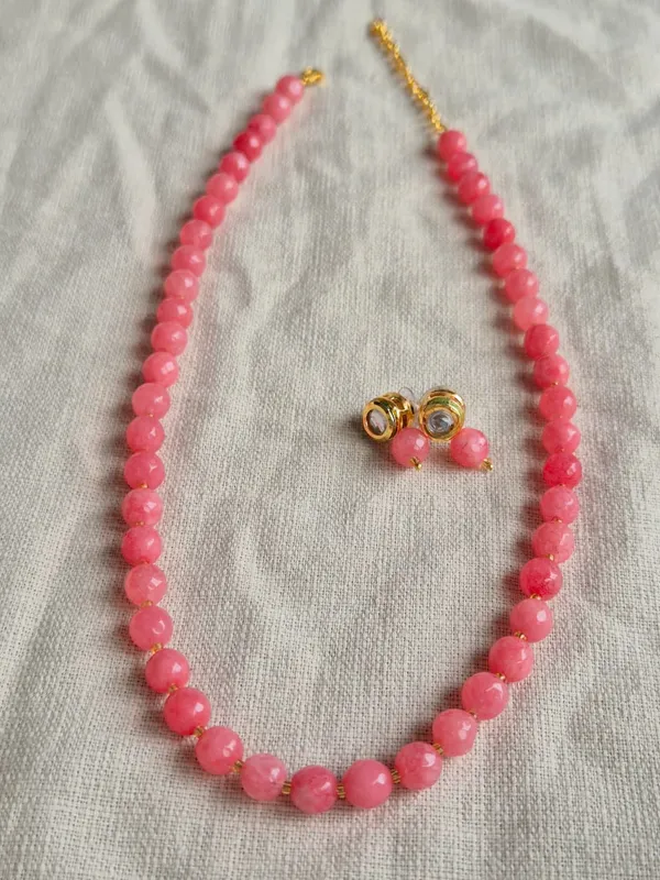 Onyx_Delicate_Pink_Bead_Necklace_&_Earring_Set