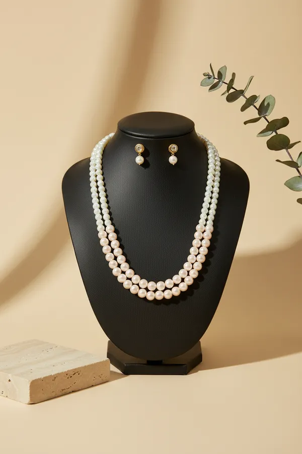 Elegant_Dual-Tone_Pearl_Necklace_&_Earring_Set
